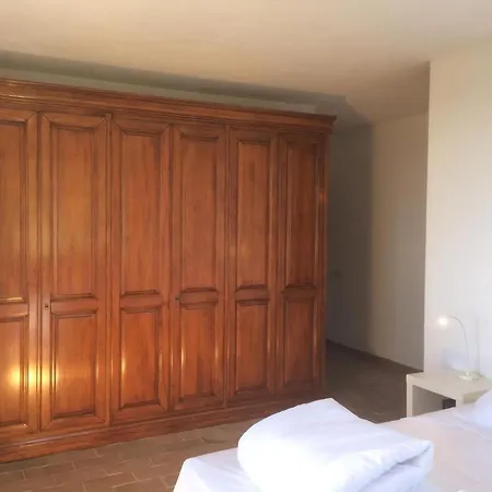 Vakantievilla Hill Holiday home Tresana