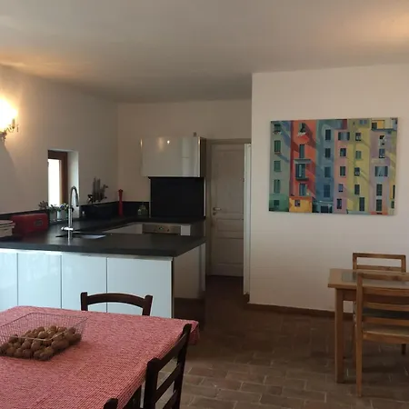 Holiday home Vakantievilla Hill Tresana